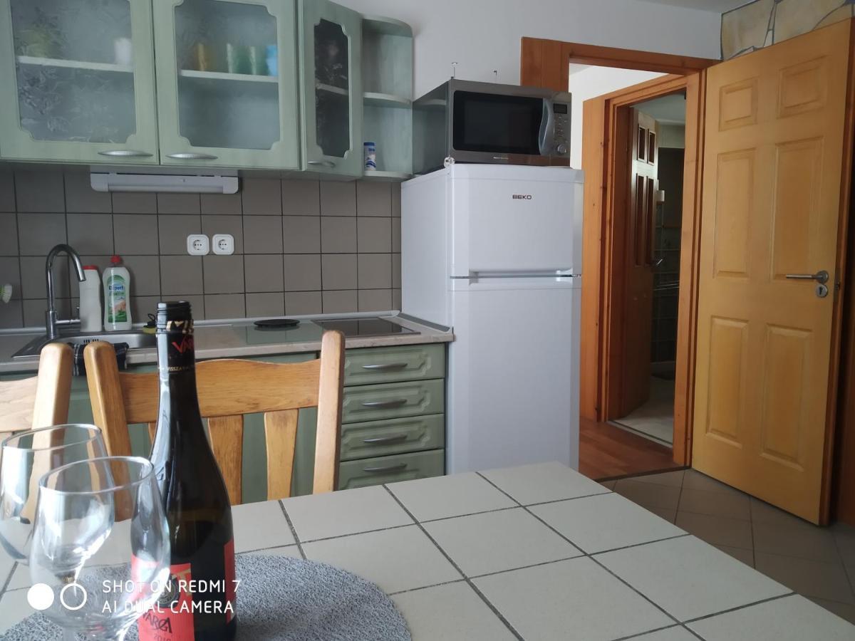 Aranyhal Apartman Sarvar Exterior photo